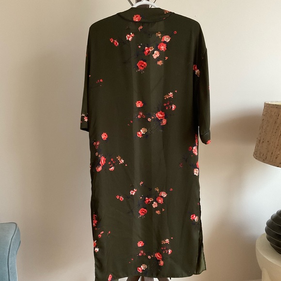 Bershka kimono - Picture 2 of 3